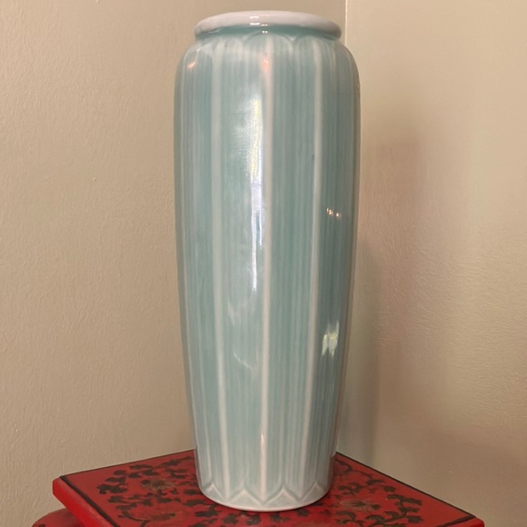 Japanese Vase - Picture 1 of 6